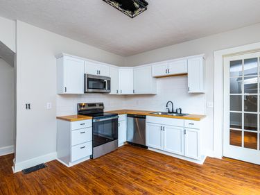 323 W 2nd Street, Paris, KY 40361