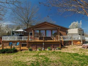 100 Cemetery Hill Lane, Benton, KY 42025