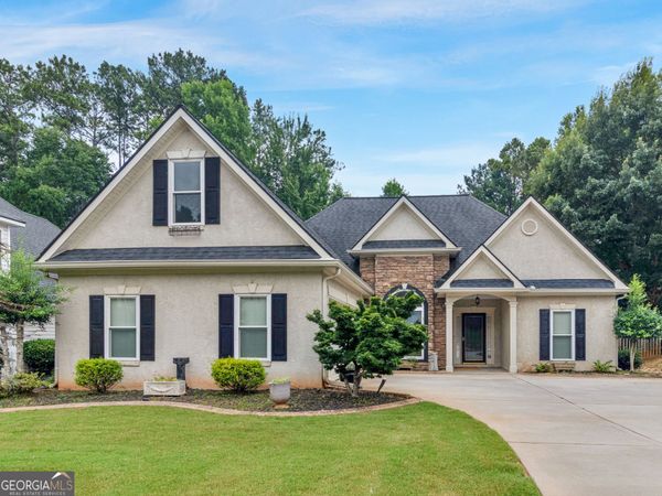 23 Park Forest Curve, Newnan, GA 30265