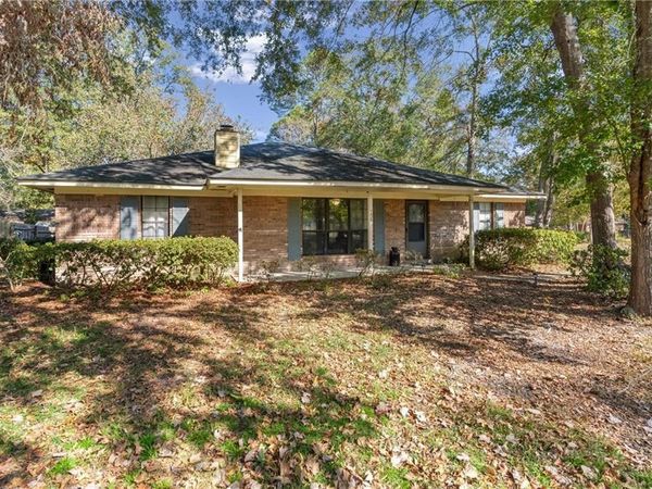 156 W Peach Avenue , Kingsland, GA 31548