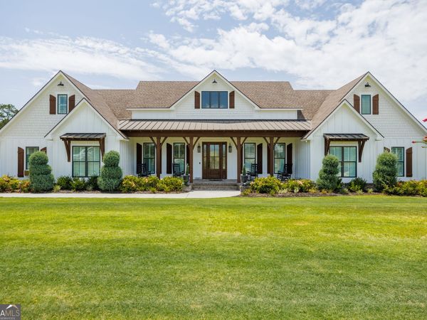 173 Circlestone Drive, Adel, GA 31620