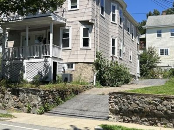 97 Bow St, Unit 1, Arlington, MA 02474