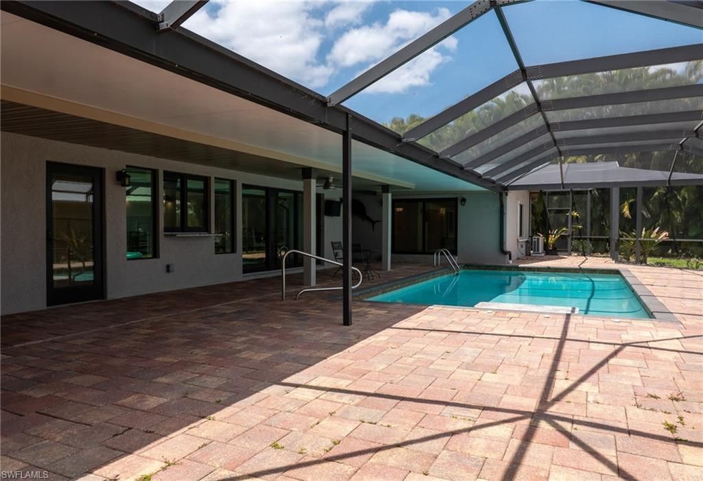 14562 Riverside Dr , Fort Myers, FL 33905 Photo