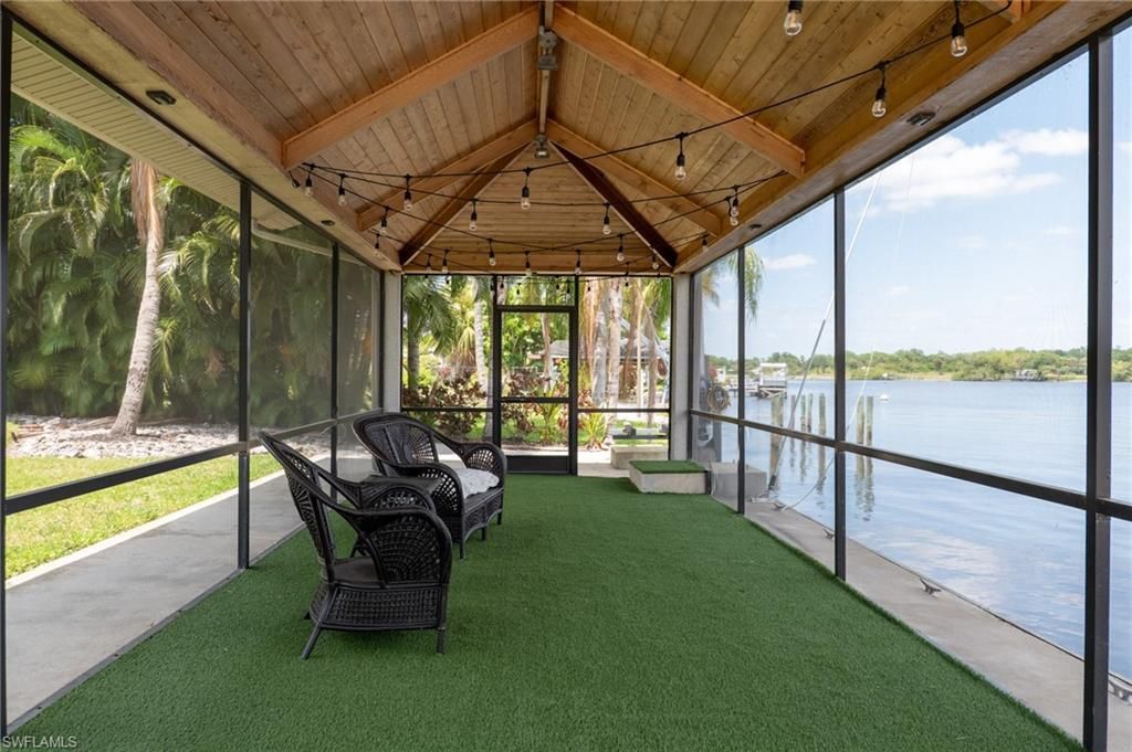 14562 Riverside Dr , Fort Myers, FL 33905 Photo