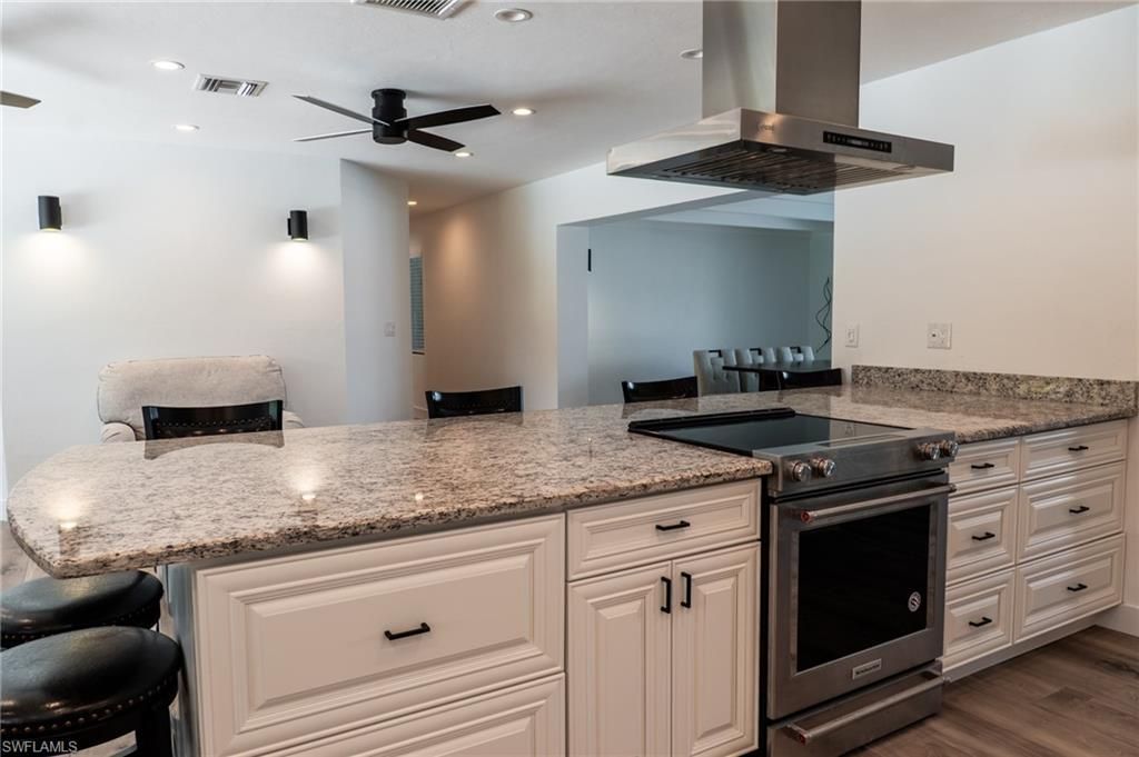 14562 Riverside Dr , Fort Myers, FL 33905 Photo
