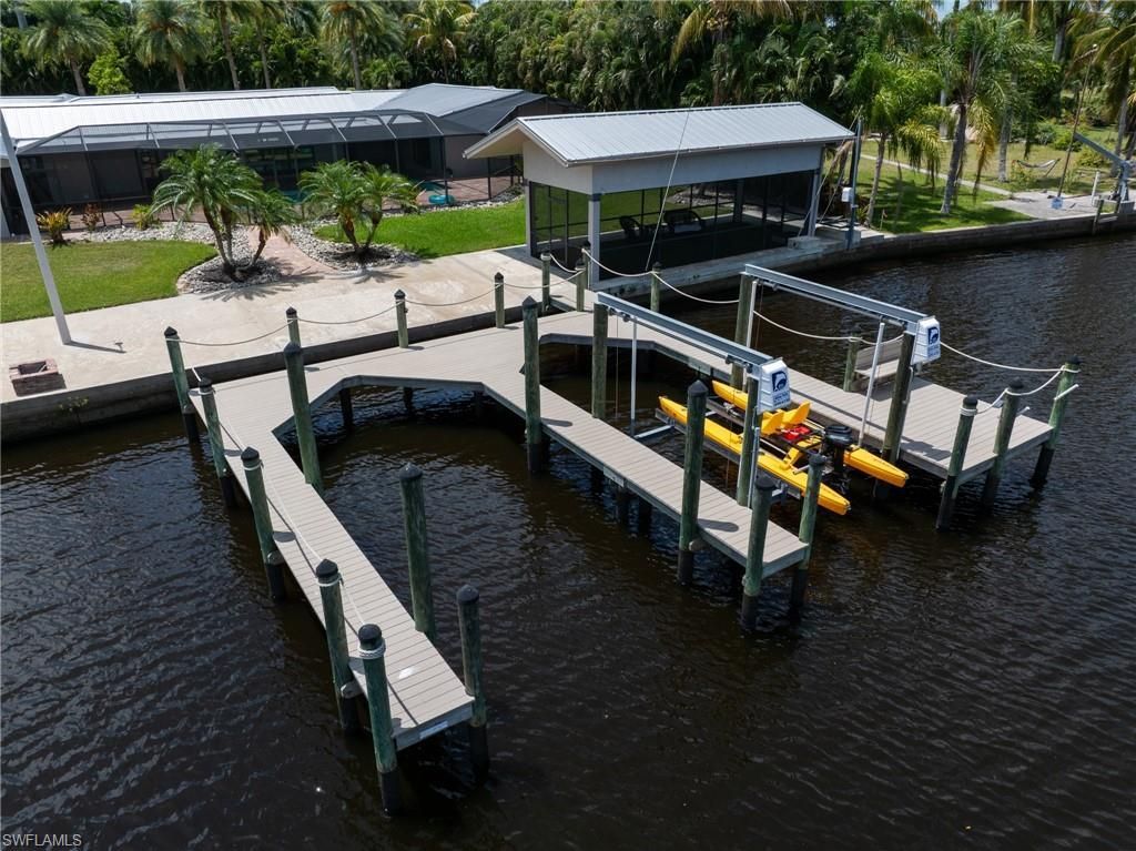 14562 Riverside Dr , Fort Myers, FL 33905 Photo