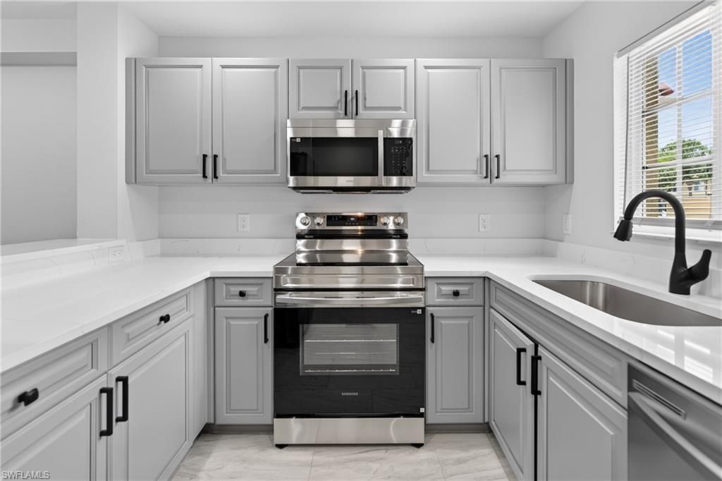 9470 Ivy Brook Run , Unit 806, Fort Myers, FL 33913 Photo