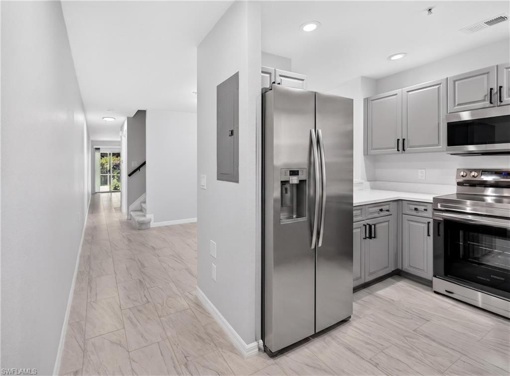 9470 Ivy Brook Run , Unit 806, Fort Myers, FL 33913 Photo