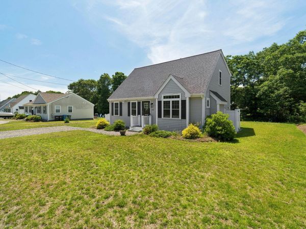140 Broken Bow Lane , Teaticket, MA 02536