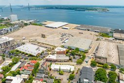 276 E Bay Street  photo 4