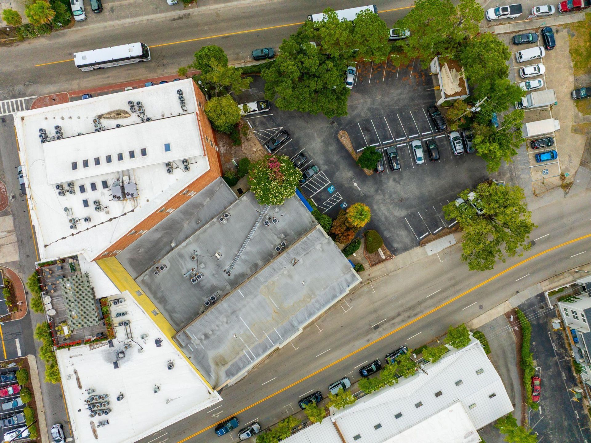 276 E Bay Street  Photo 8