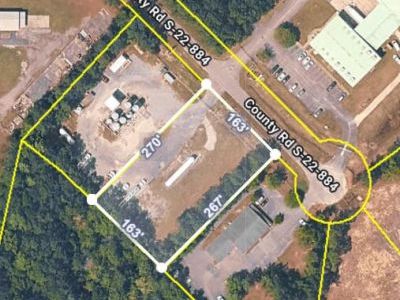 126 County Road S-22-884 , Georgetown, SC 29440