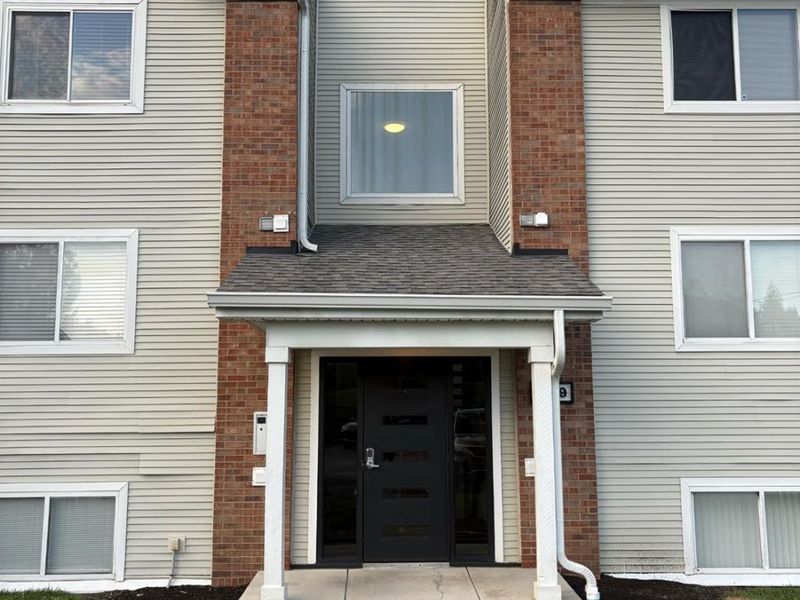 9319 Winton Road, Unit 2, Springfield Township, OH 45231 Photo 1
