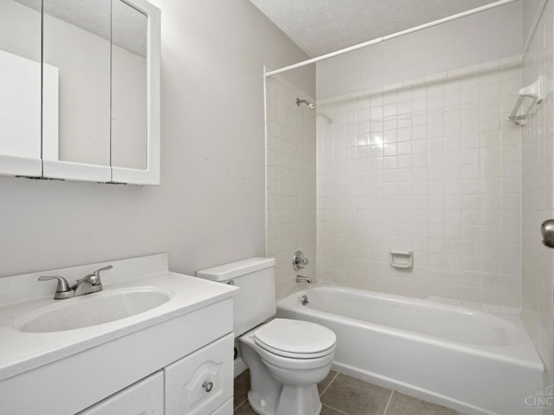 7258 E Galbraith Road, Sycamore Township, OH 45243 Photo 18