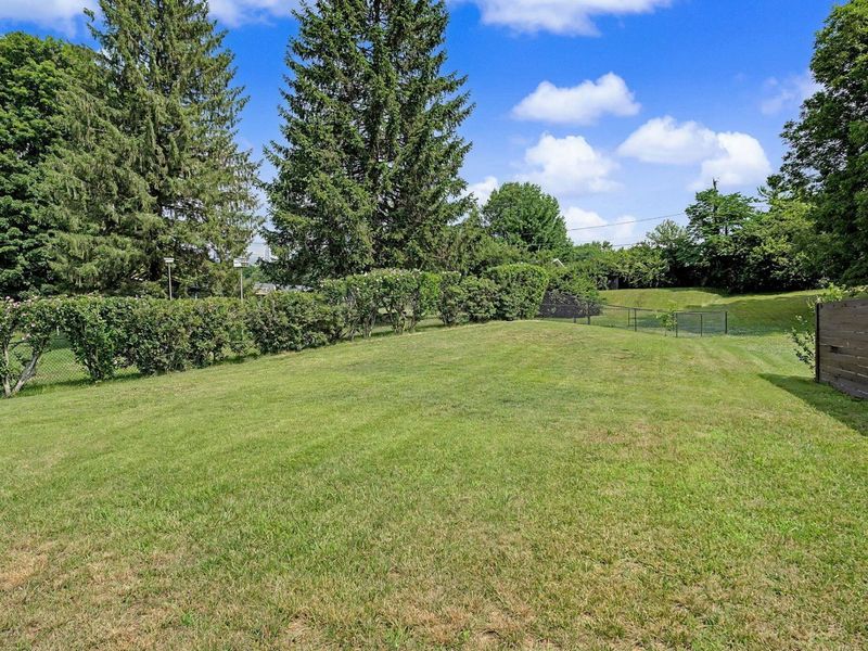 2850 Locust Drive, Springfield, OH 45504 Photo 28