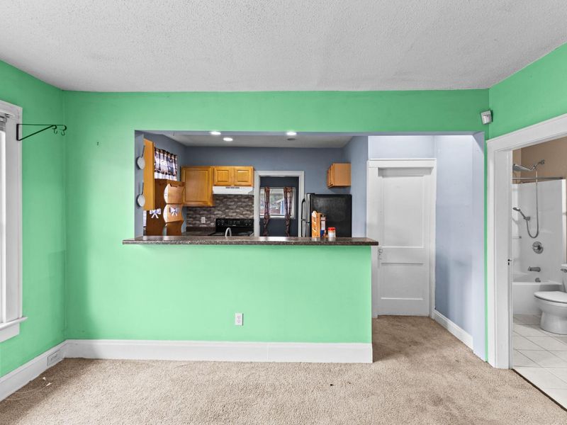 1660 S 4th Street , Columbus, OH 43207 Photo 10