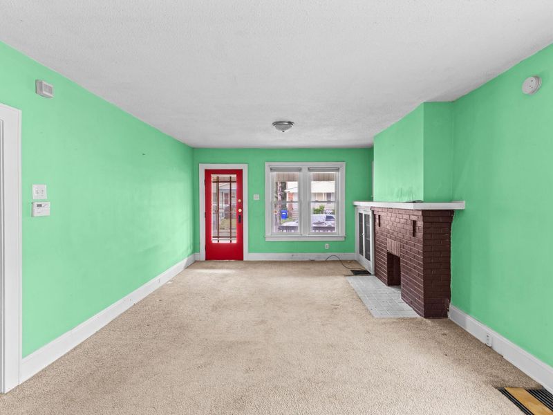 1660 S 4th Street , Columbus, OH 43207 Photo 8