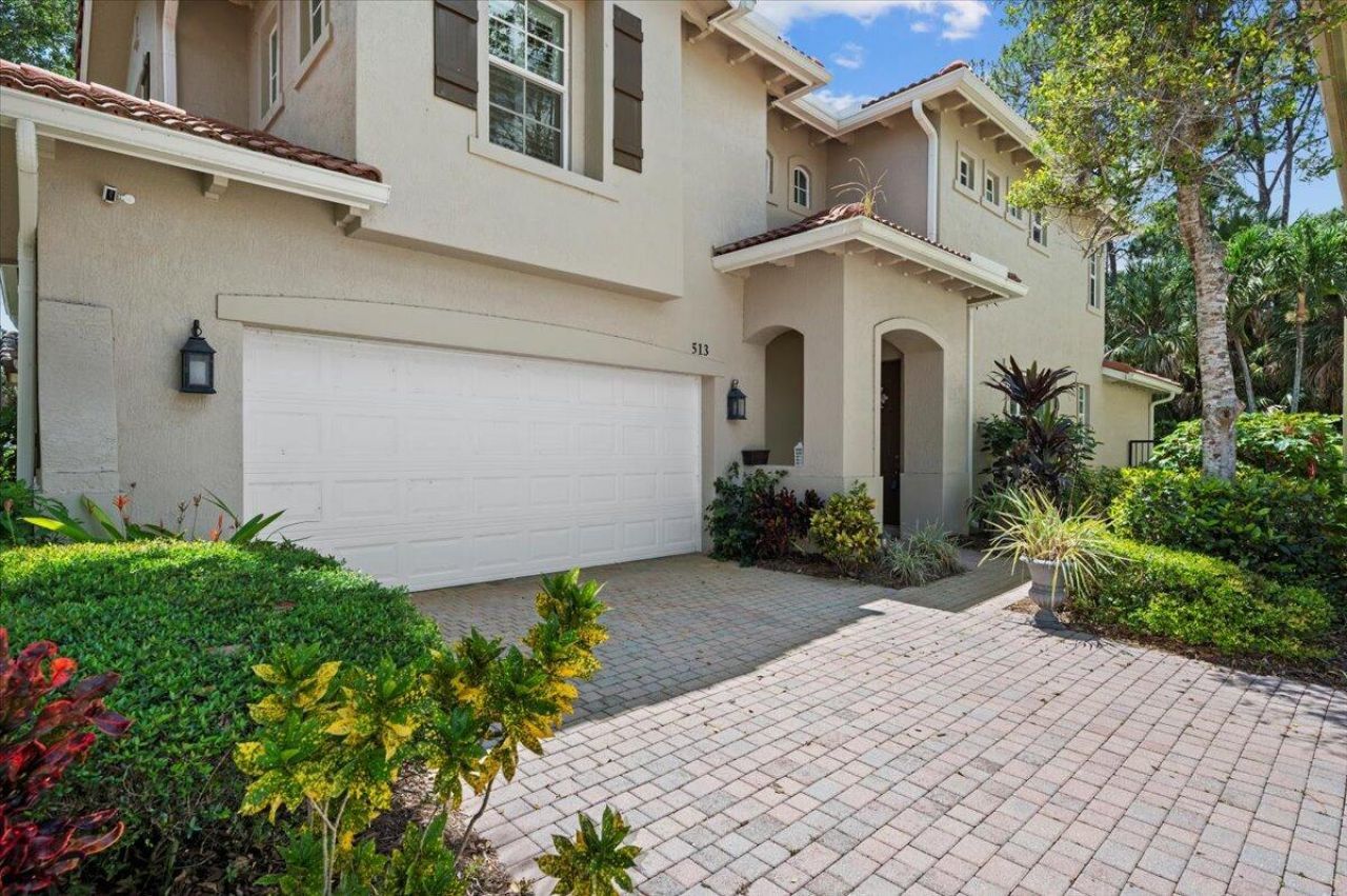 513 Tomahawk Court, Palm Beach Gardens, FL 33410 Photo