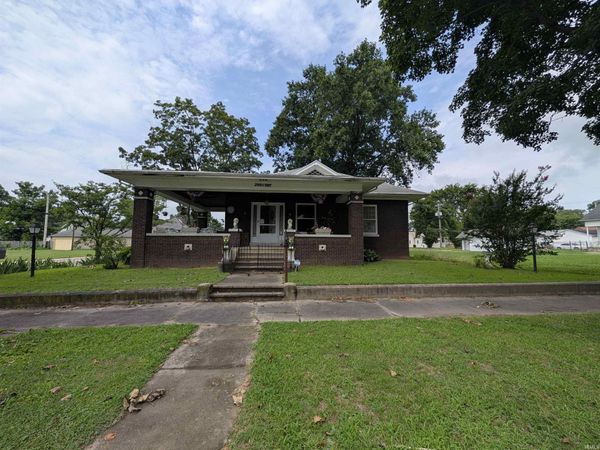 703 College Avenue, Mount Vernon, IN 47620