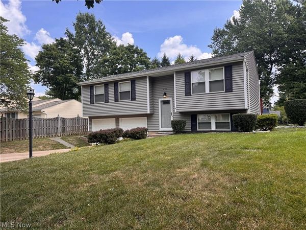 830 Gayer Drive, Medina, OH 44256