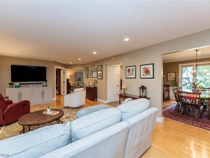 3854 Kings Mill Run, Rocky River, OH 44116 Photo 11