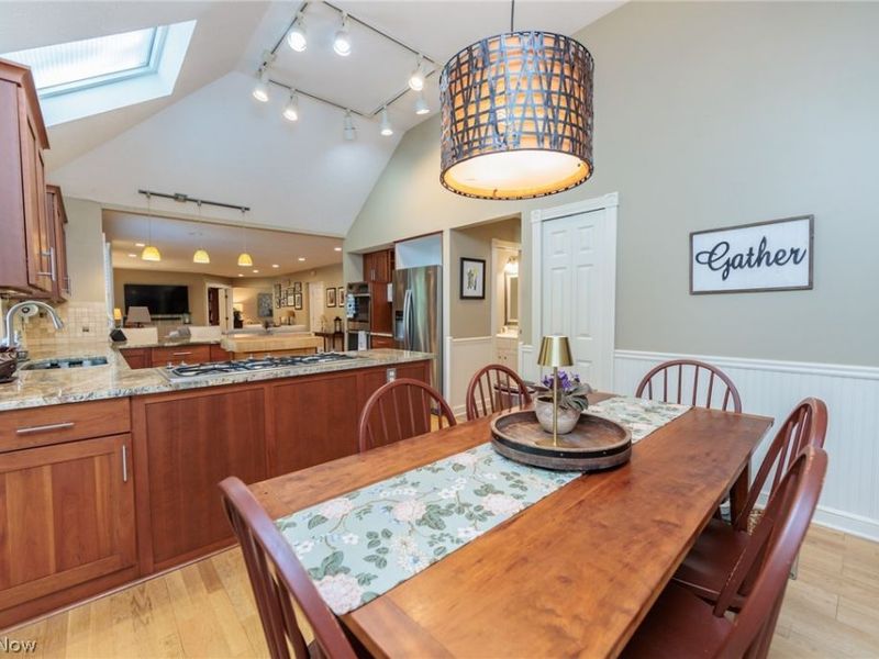 3854 Kings Mill Run, Rocky River, OH 44116 Photo 17