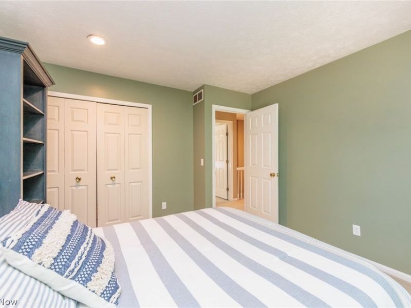 3854 Kings Mill Run, Rocky River, OH 44116 Photo 32