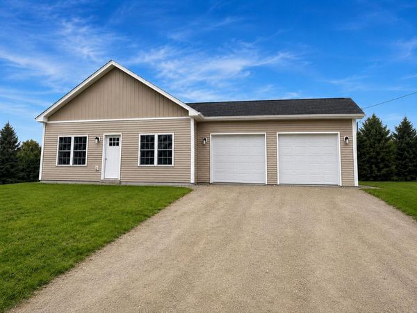28 Jennifer Avenue , Greene, ME 04236
