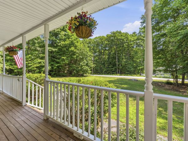 24 Heritage Drive, Berwick, ME 03901