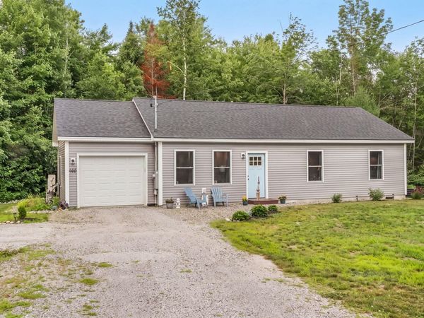 143 Middle Ridge Road , Bridgton, ME 04009