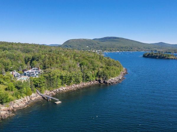 230 Bay View Street, Camden, ME 04843