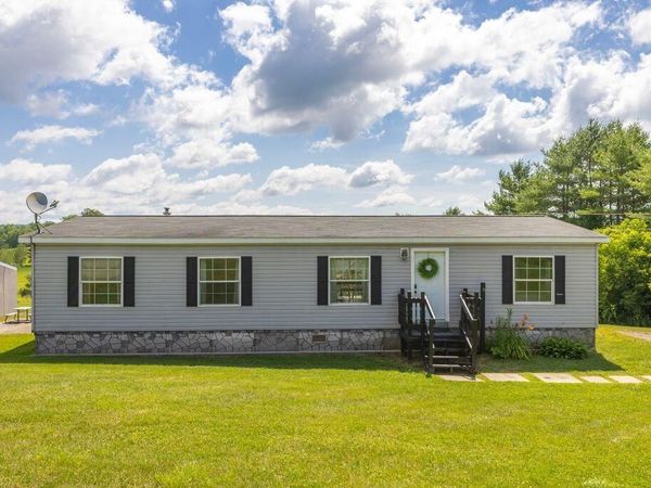 18 Riverside Terrace , Sidney, ME 04330