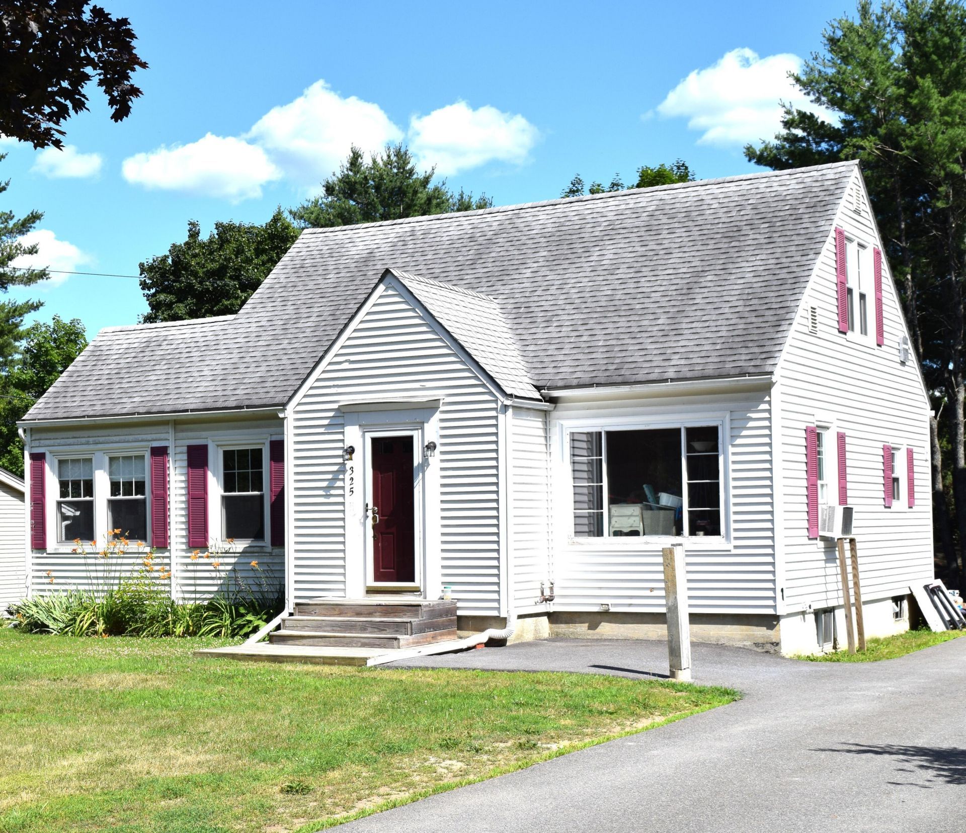 325 Main Road N, Hampden, ME 04444 Main Photo
