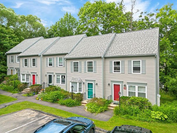 83 Middle Street , Unit 4, Hallowell, ME 04347