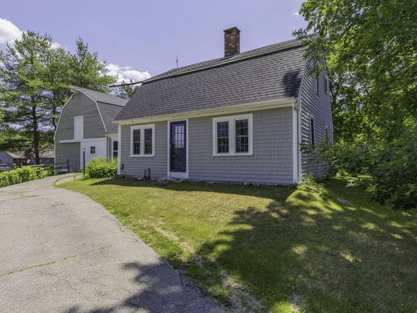 57 High Street , Damariscotta, ME 04543