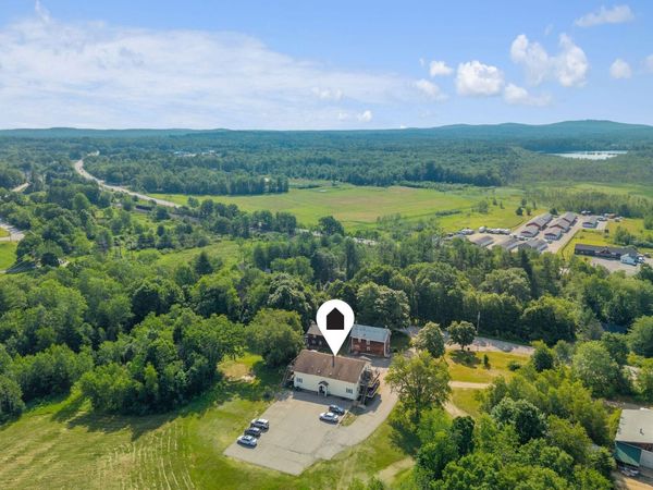 39 Old Rte 4, Berwick, ME 03901