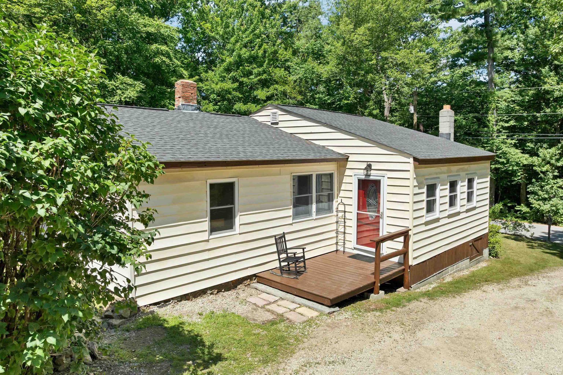 30 Roy Road, Hooksett, NH 03106 Main Photo