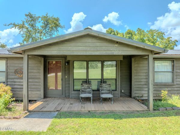1369 Paradise Lane, Dandridge, TN 37725