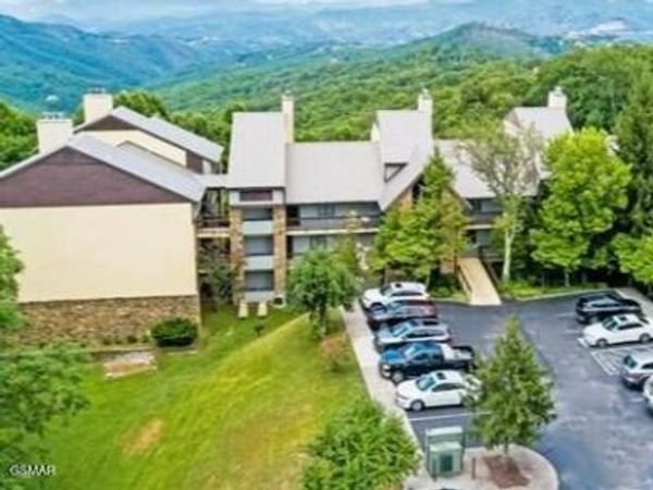 1130 Ski View Drive, UNIT 109, Gatlinburg, TN 37738