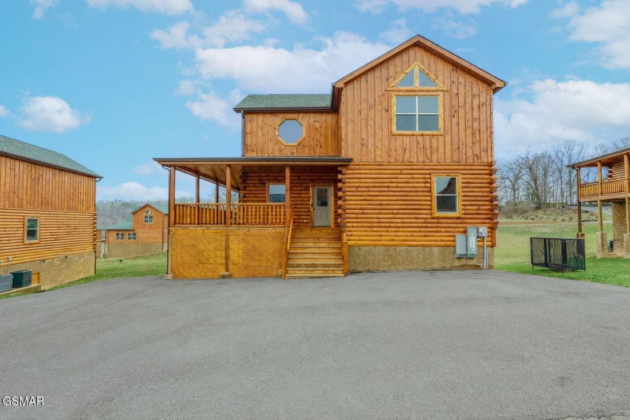 3856 Twilight Way, Pigeon Forge, TN 37863 Main Photo
