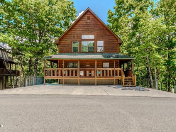 3517 Sand Ridge Way , Pigeon Forge, TN 37863