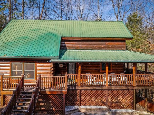 2955 Raven Fork Circle , Sevierville, TN 37876