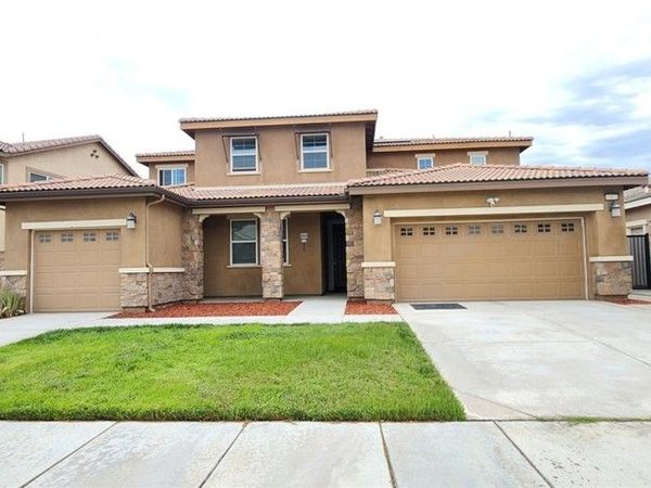 11872 Confluence Dr, Jurupa Valley, CA 91752