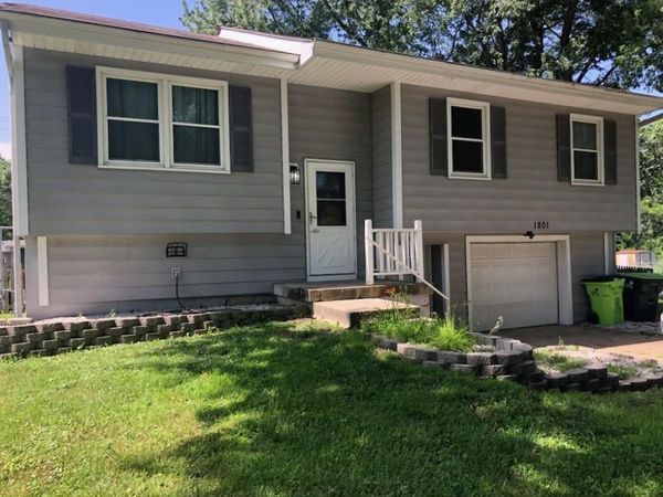 1801 Ann Avenue, Harrisonville, MO 64701