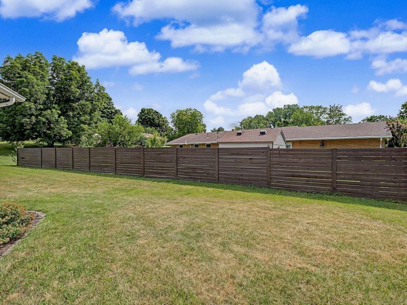 2850 Locust Drive, Springfield, OH 45504 Photo 15