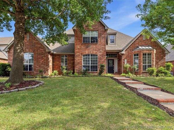 3901 W Roanoke Street, Broken Arrow, OK 74011