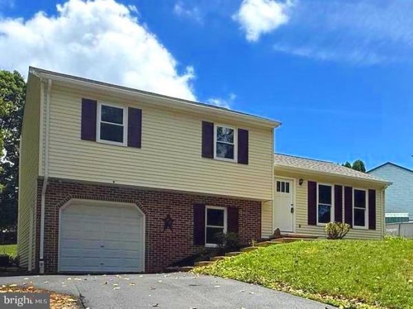 15 DEN MAR DRIVE, HOLTWOOD, PA 17532