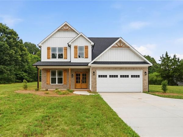 8580 Benbow Merrill Road , Oak Ridge, NC 27310