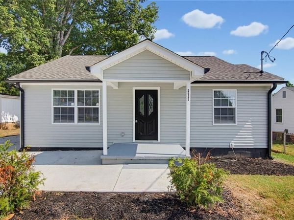 2003 Lees Chapel Road , Greensboro, NC 27405