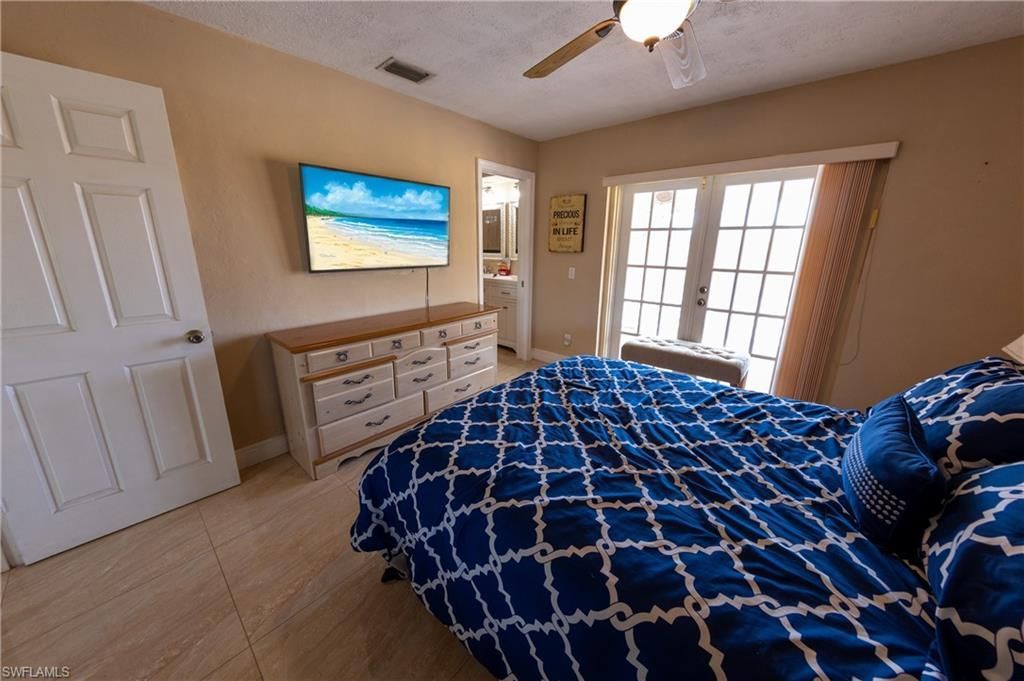 188 Gulfstream St , Marco Island, FL 34145 Photo